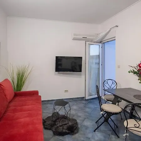 Blu Apartment *